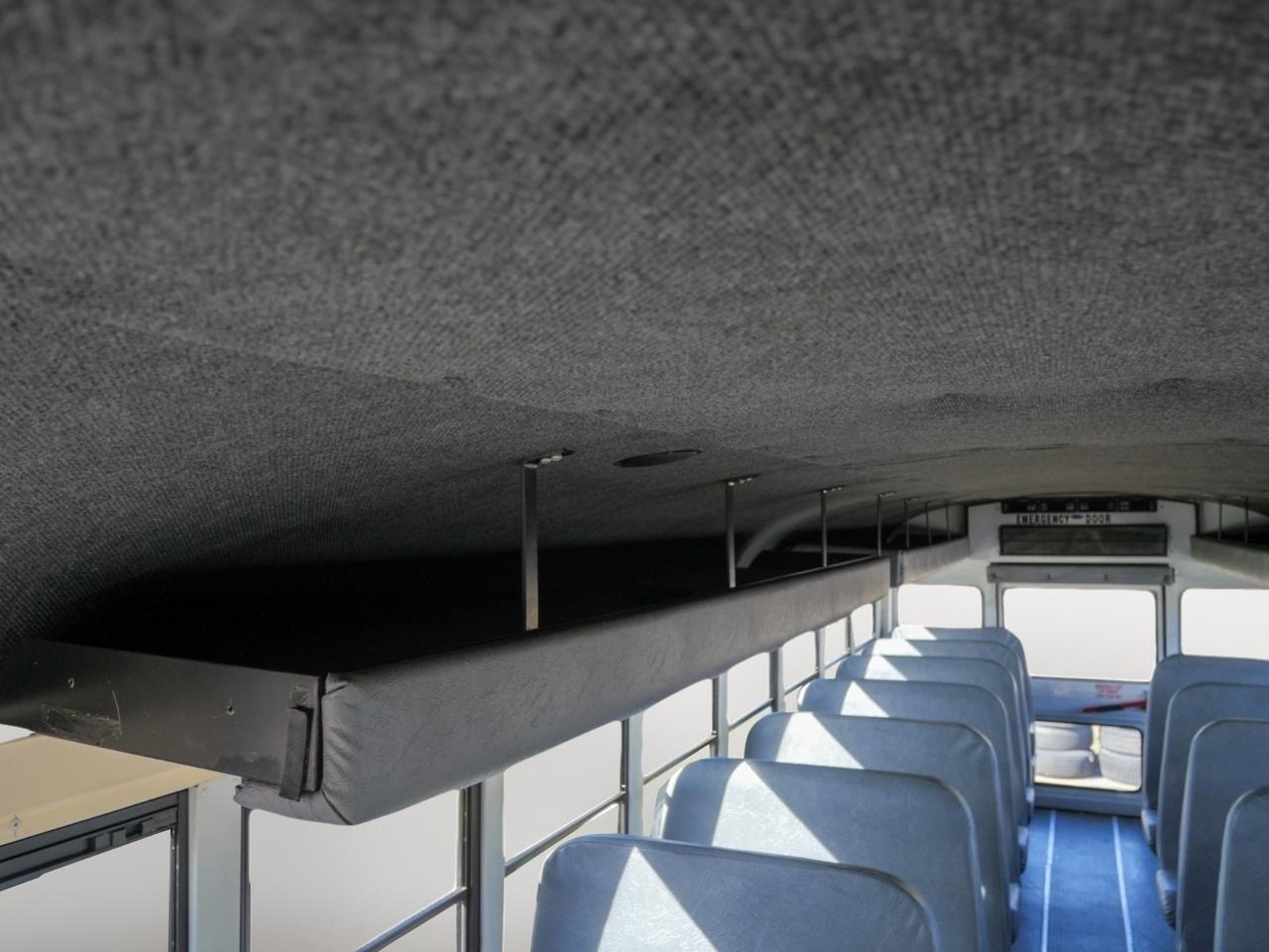 2005 Chevrolet C5500 Mid Bus Guide DW Duramax Diesel Mansfield TX