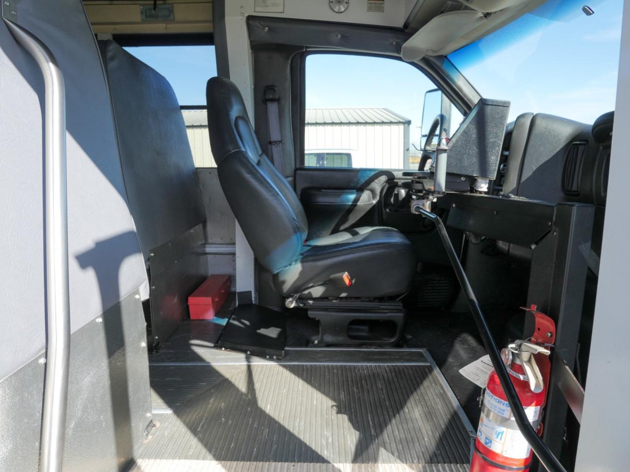 2005 Chevrolet C5500 Mid Bus Guide DW Duramax Diesel Mansfield TX