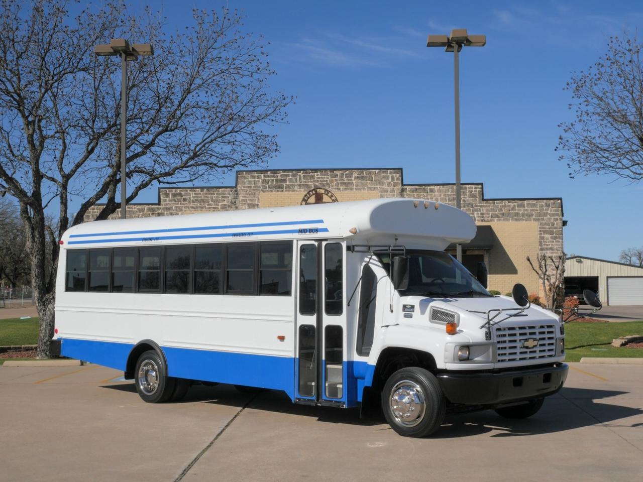 2005 Chevrolet C5500 Mid Bus Guide DW Duramax Diesel