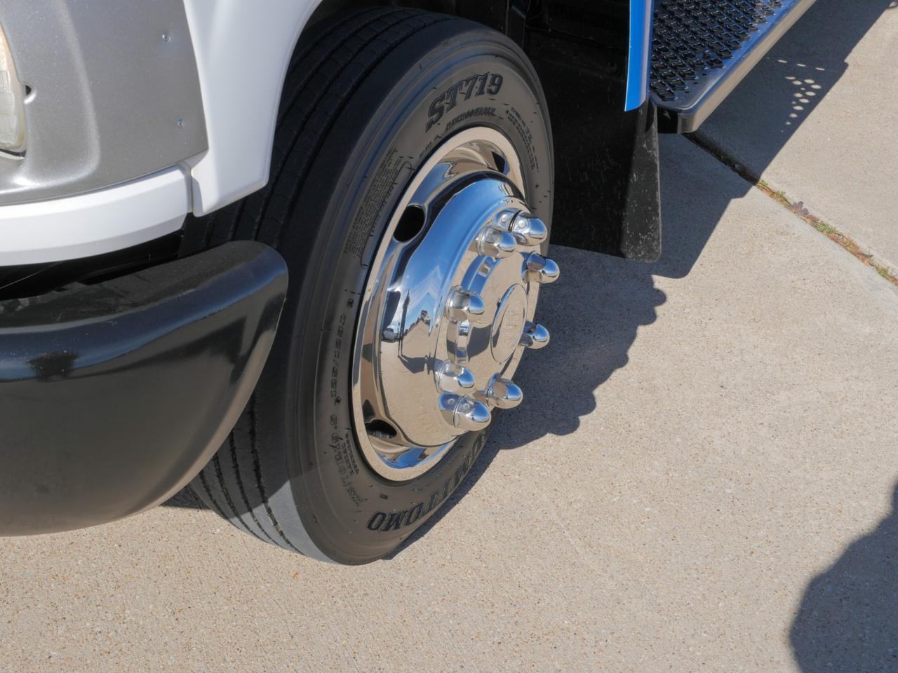 2005 Chevrolet C5500 Mid Bus Guide DW Duramax Diesel Mansfield TX