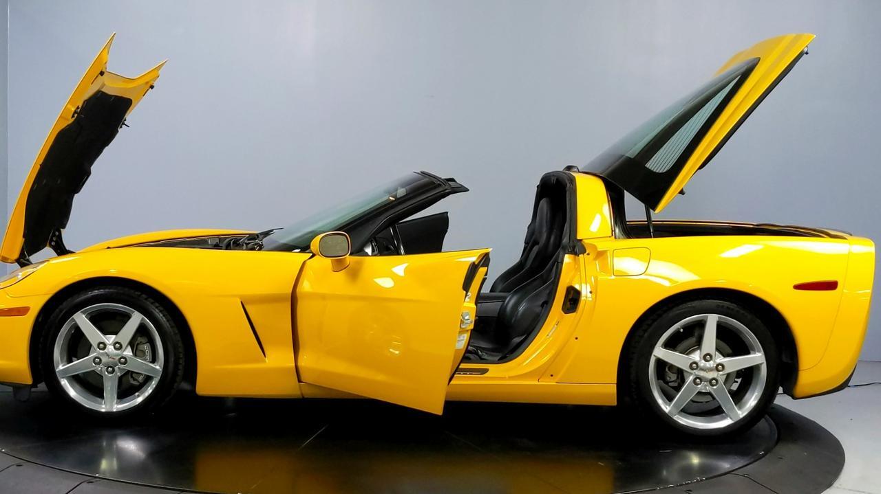 2005 Chevrolet Corvette  Glendale Heights IL