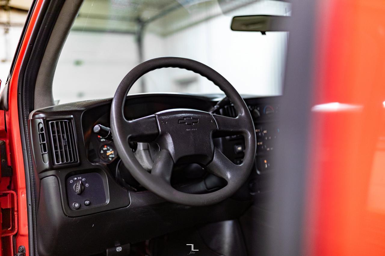 2005 Chevrolet Express 2500 Cargo Van Red Deer AB