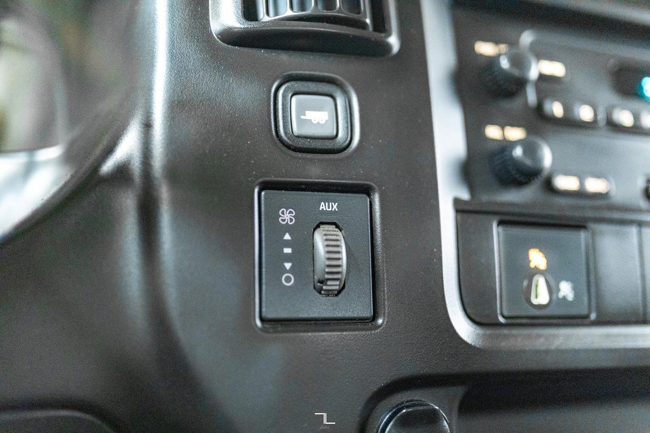 2005 Chevrolet Express 2500 Cargo Van Red Deer AB