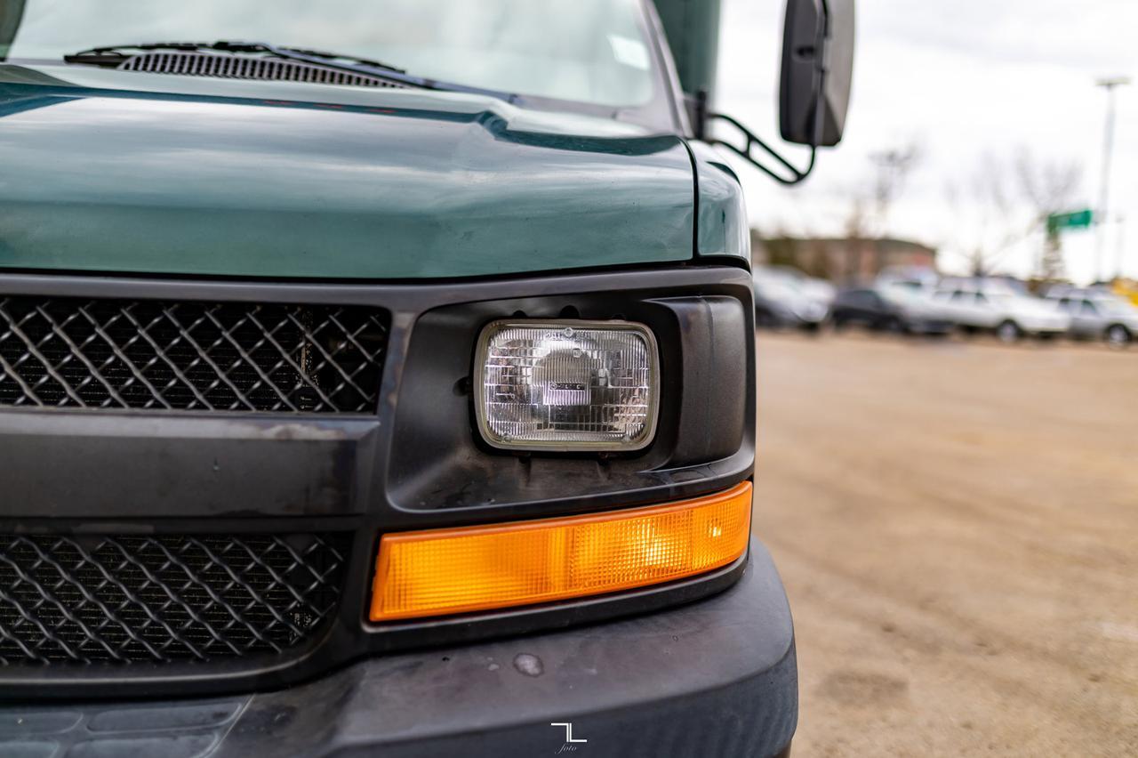 2005 Chevrolet Express 3500 Cube Van Red Deer AB