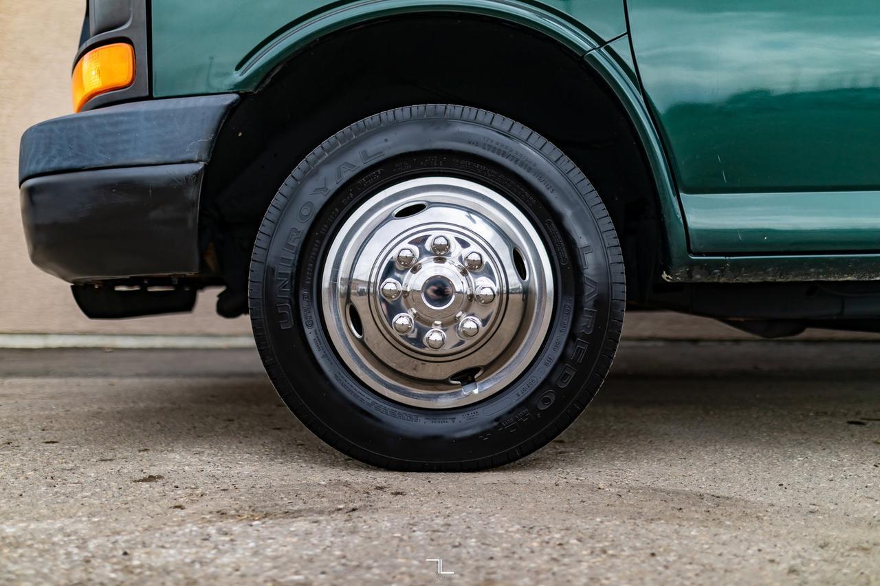 2005 Chevrolet Express 3500 Cube Van Red Deer AB