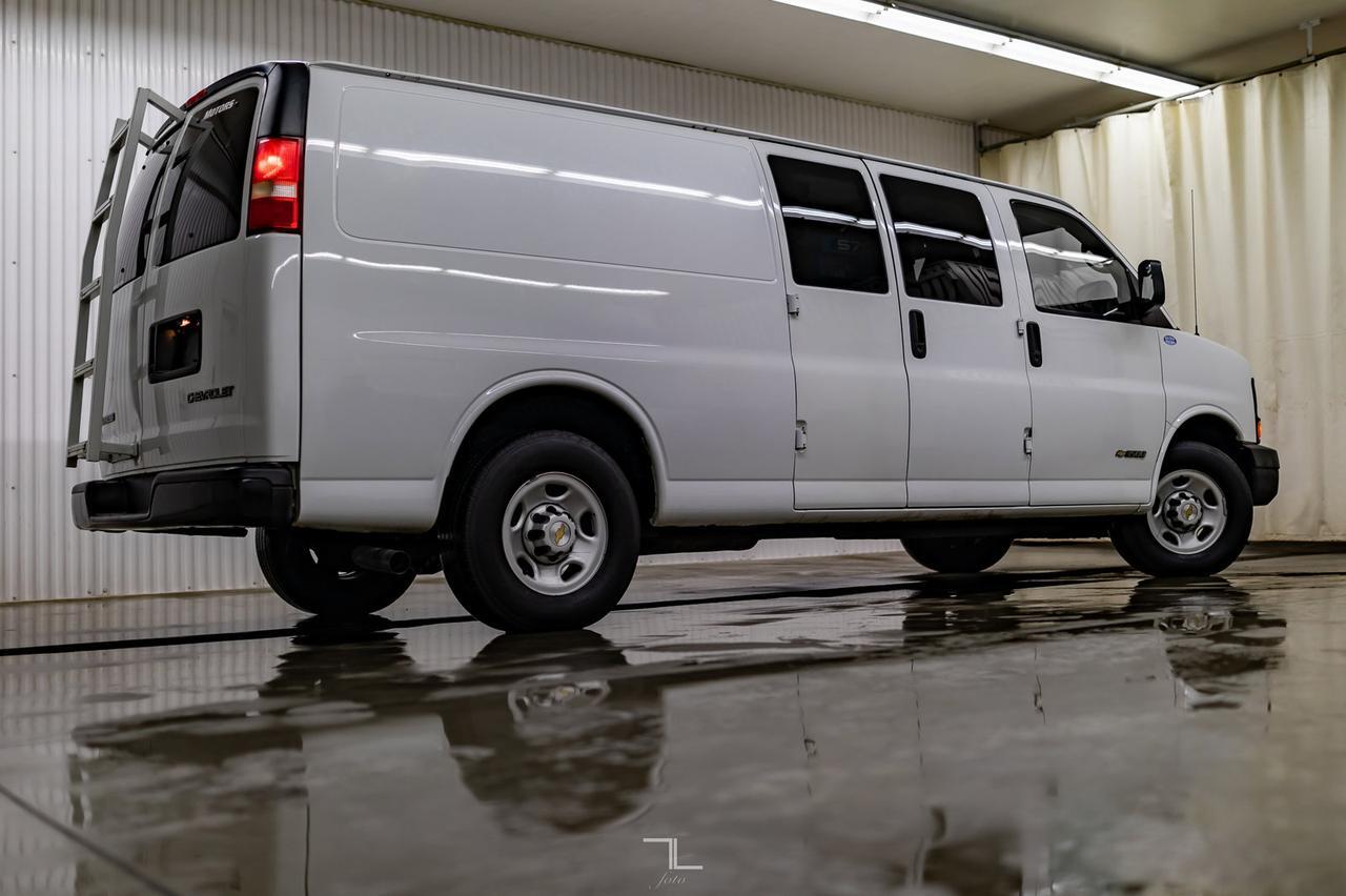 2005 Chevrolet Express 3500 Extended Cargo Van Carpet Cleaner Red Deer AB