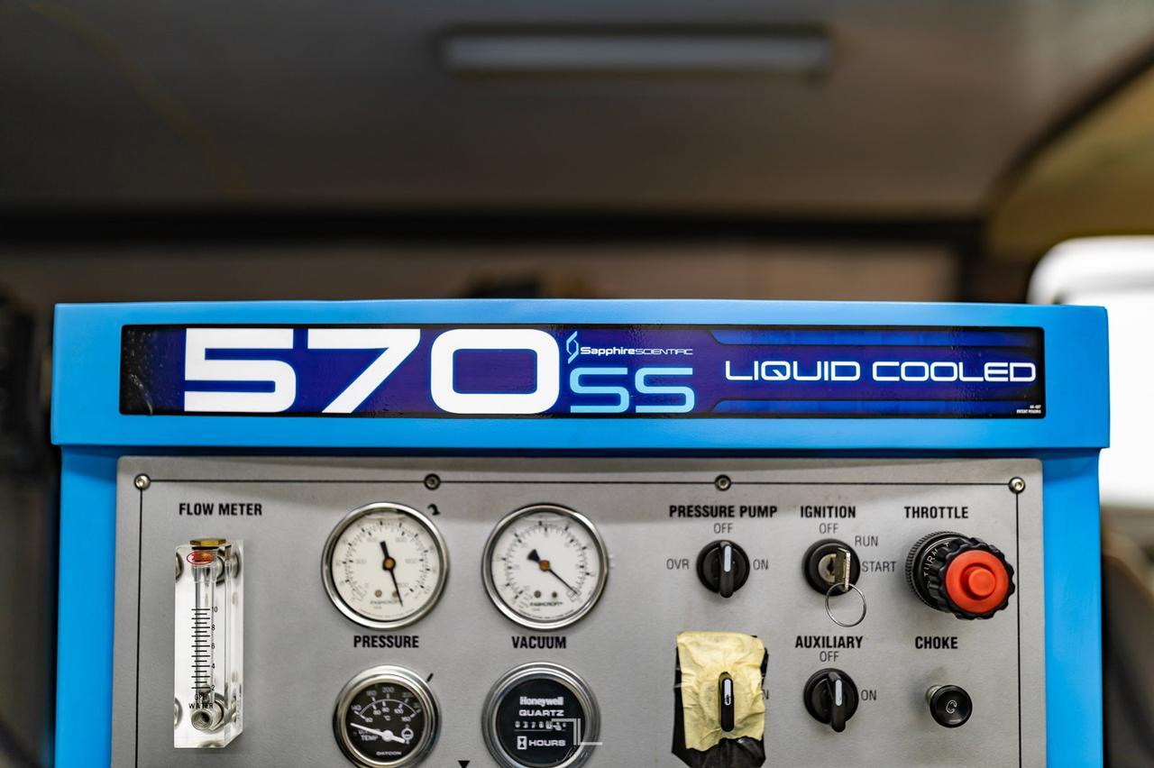 2005 Chevrolet Express 3500 Extended Cargo Van Carpet Cleaner Red Deer AB