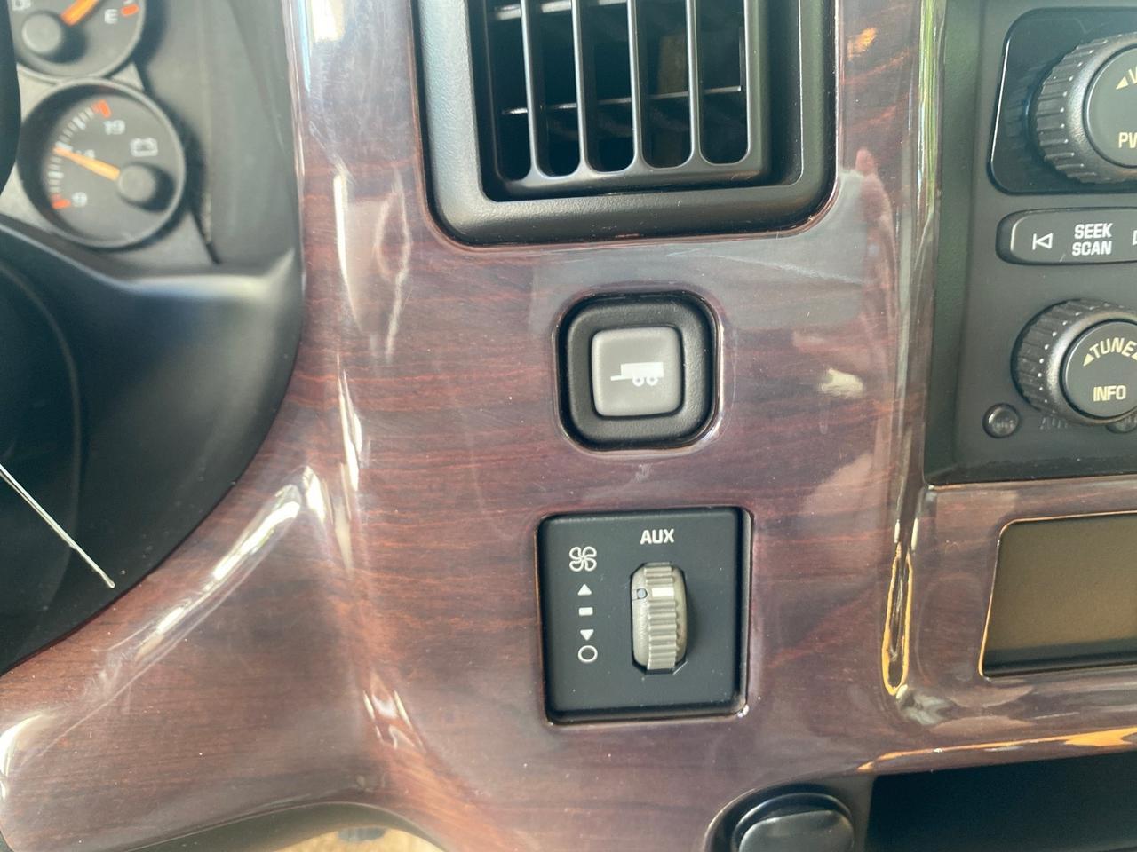 2005 Chevrolet Express Van HANDICAP LIFT CONV LOW MILES 40,837 Pompano Beach FL