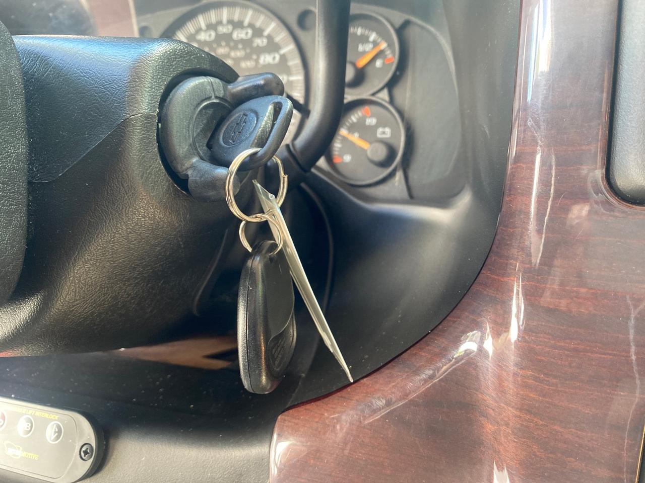 2005 Chevrolet Express Van HANDICAP LIFT CONV LOW MILES 40,837 Pompano Beach FL