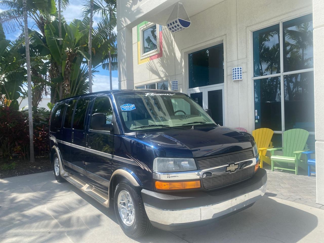 2005 Chevrolet Express Van HANDICAP LIFT CONV LOW MILES 40,837