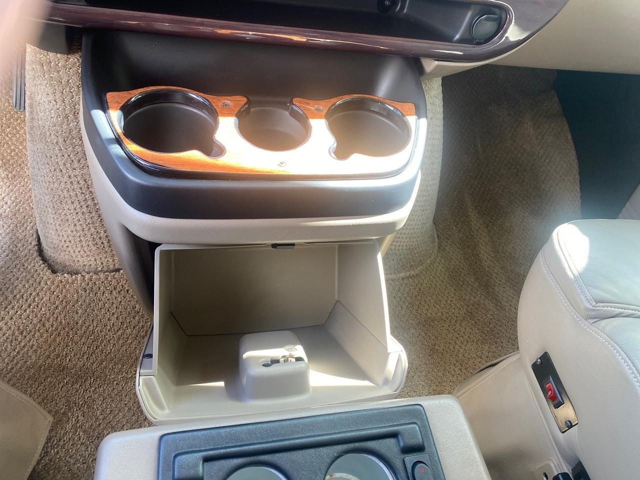 2005 Chevrolet Express Van HANDICAP LIFT CONV LOW MILES 40,837 Pompano Beach FL