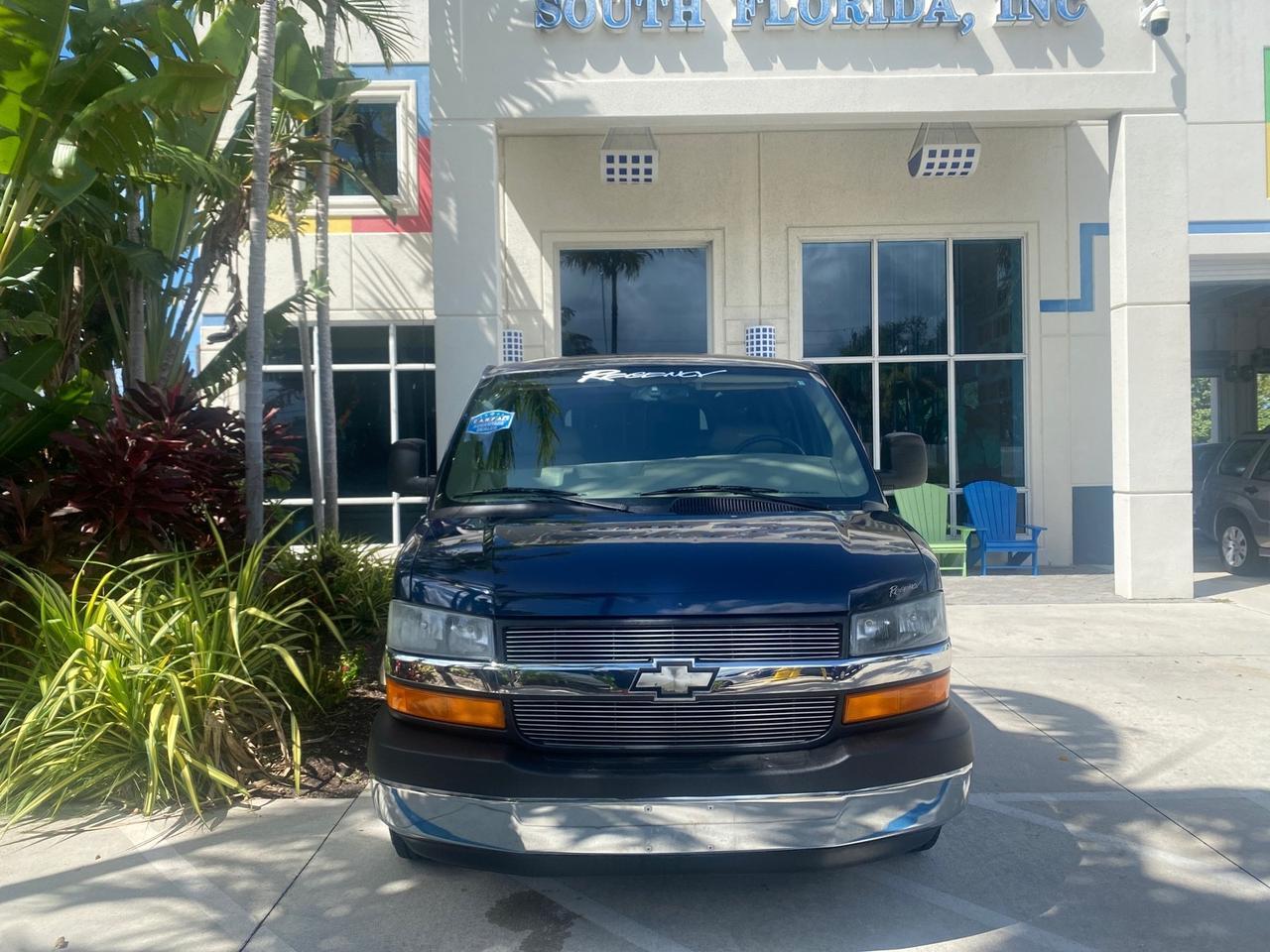 2005 Chevrolet Express Van HANDICAP LIFT CONV LOW MILES 40,837 Pompano Beach FL