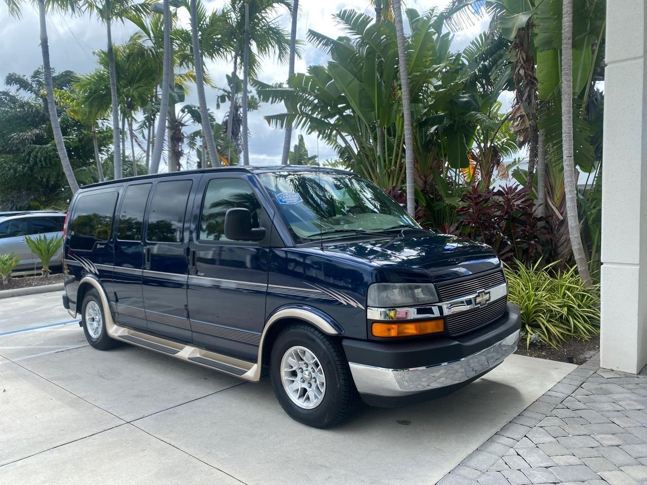 2005 Chevrolet Express Van HANDICAP LIFT CONV LOW MILES 40,837 Pompano Beach FL