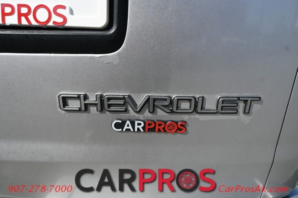 2005 Chevrolet ROADTREK - 190 Popular - Class B - 6.0L V8 - RWD - Automatic - Generator - Fridge - Microwave & Sink - Stove - Bathroom with Toilet & Shower - Air Conditioning - Tow Package - 1 Owner Anchorage AK