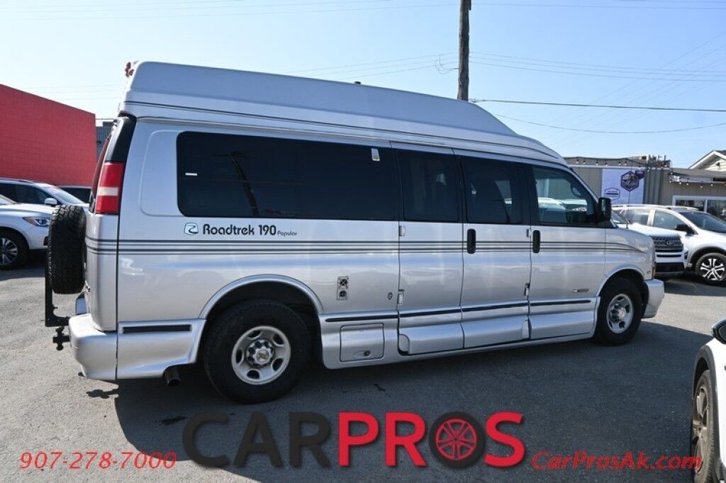 2005 Chevrolet ROADTREK - 190 Popular - Class B - 6.0L V8 - RWD - Automatic - Generator - Fridge - Microwave & Sink - Stove - Bathroom with Toilet & Shower - Air Conditioning - Tow Package - 1 Owner Anchorage AK