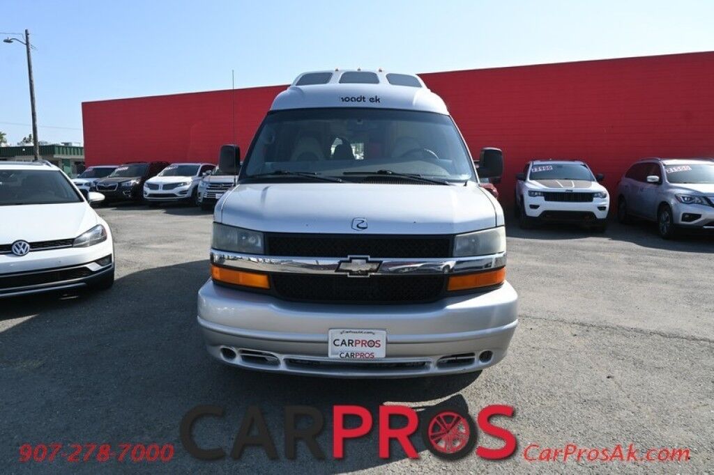 2005 Chevrolet ROADTREK - 190 Popular - Class B - 6.0L V8 - RWD - Automatic - Generator - Fridge - Microwave & Sink - Stove - Bathroom with Toilet & Shower - Air Conditioning - Tow Package - 1 Owner Anchorage AK