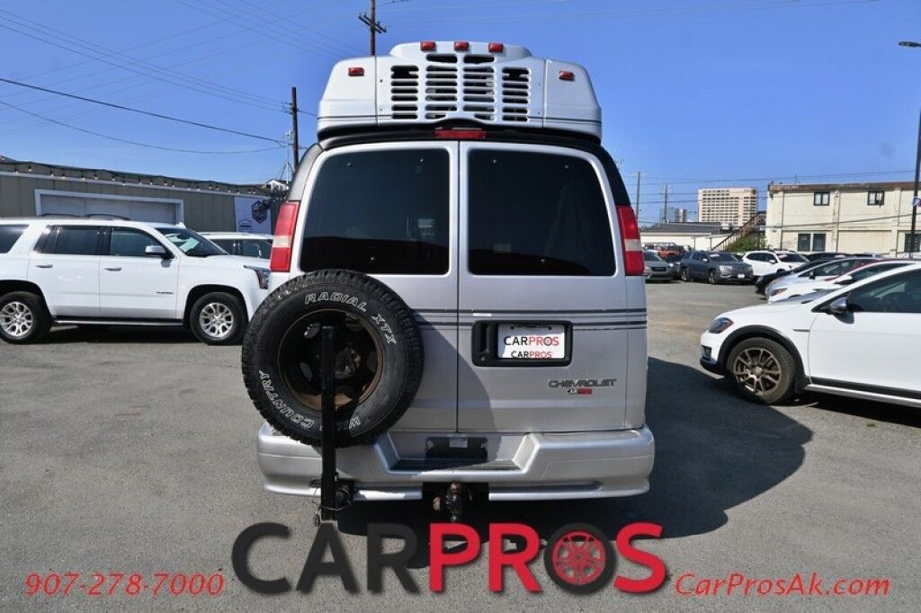 2005 Chevrolet ROADTREK - 190 Popular - Class B - 6.0L V8 - RWD - Automatic - Generator - Fridge - Microwave & Sink - Stove - Bathroom with Toilet & Shower - Air Conditioning - Tow Package - 1 Owner Anchorage AK