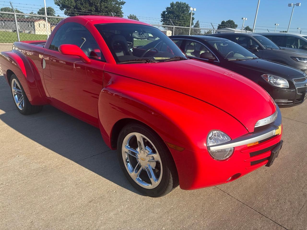 2005 Chevrolet SSR Base