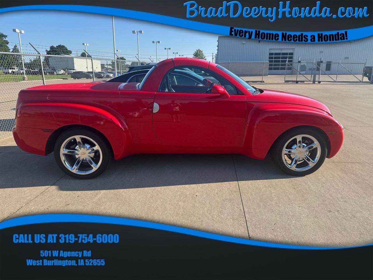 2005 Chevrolet SSR Base