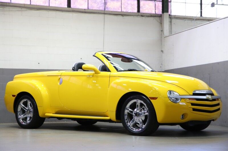 2005 Chevrolet SSR LS Plainview NY
