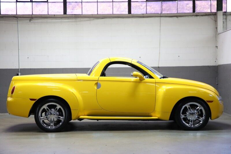 2005 Chevrolet SSR LS Plainview NY
