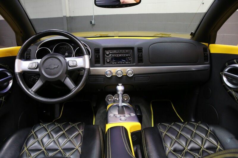 2005 Chevrolet SSR LS Plainview NY