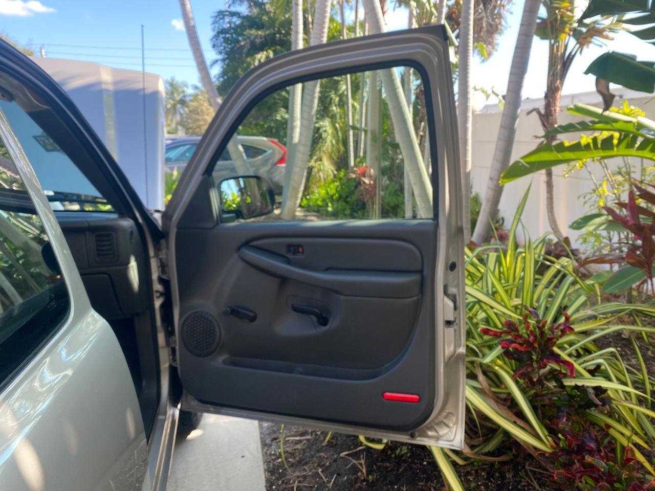 2005 Chevrolet Silverado 1500 1 OWNER FLORIDA LOW MILES Pompano Beach FL