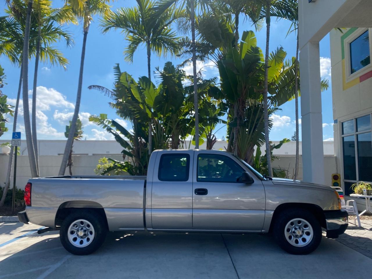 2005 Chevrolet Silverado 1500 1 OWNER FLORIDA LOW MILES Pompano Beach FL