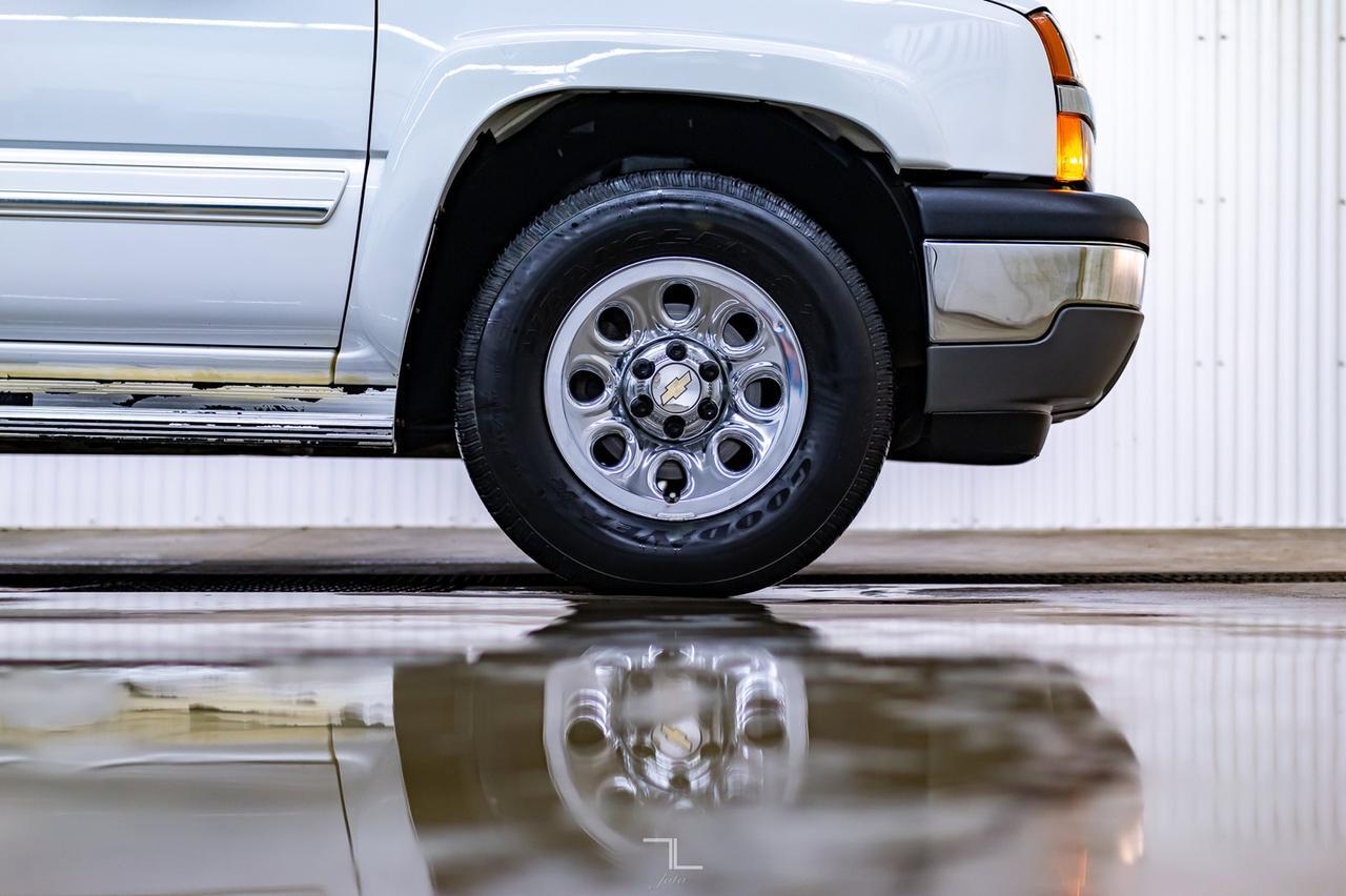 2005 Chevrolet Silverado 1500 4x4 Reg Cab LS Longbox Red Deer AB