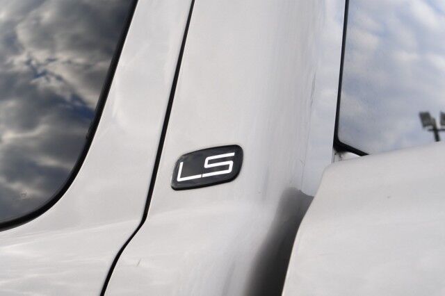 2005 Chevrolet Silverado 1500 LS / Light Duty Power Package / 5.3L V8! High Point NC