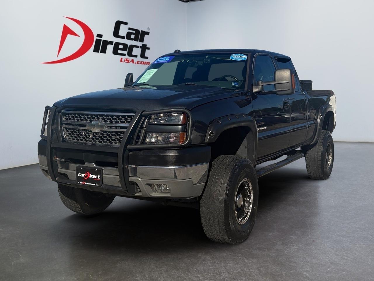 2005 Chevrolet Silverado 2500HD LS, LIFTED, RUNNING BOARDS, TOW PACKAGE, BLUETOOTH, KEYLESS START, LOW MILES, THIS TRUCK IS STILL ON THE GO!