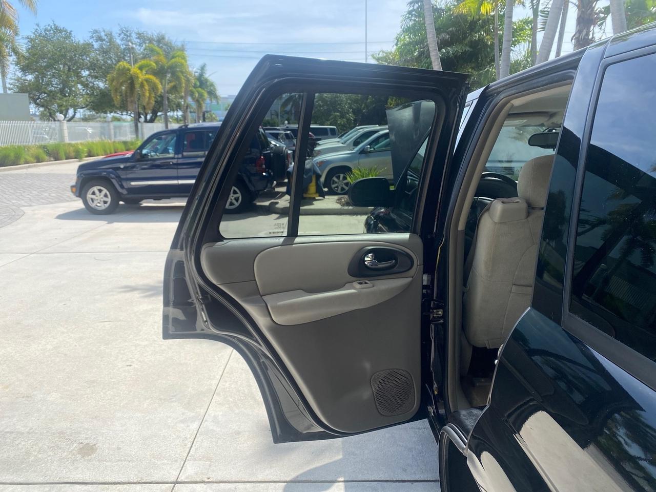 2005 Chevrolet TrailBlazer LT LOW MILES 30,654 Pompano Beach FL