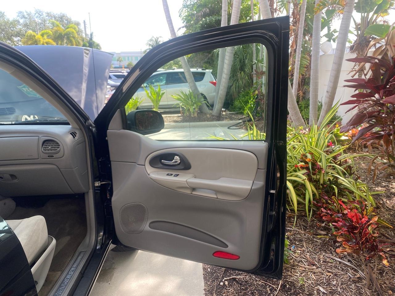 2005 Chevrolet TrailBlazer LT LOW MILES 30,654 Pompano Beach FL
