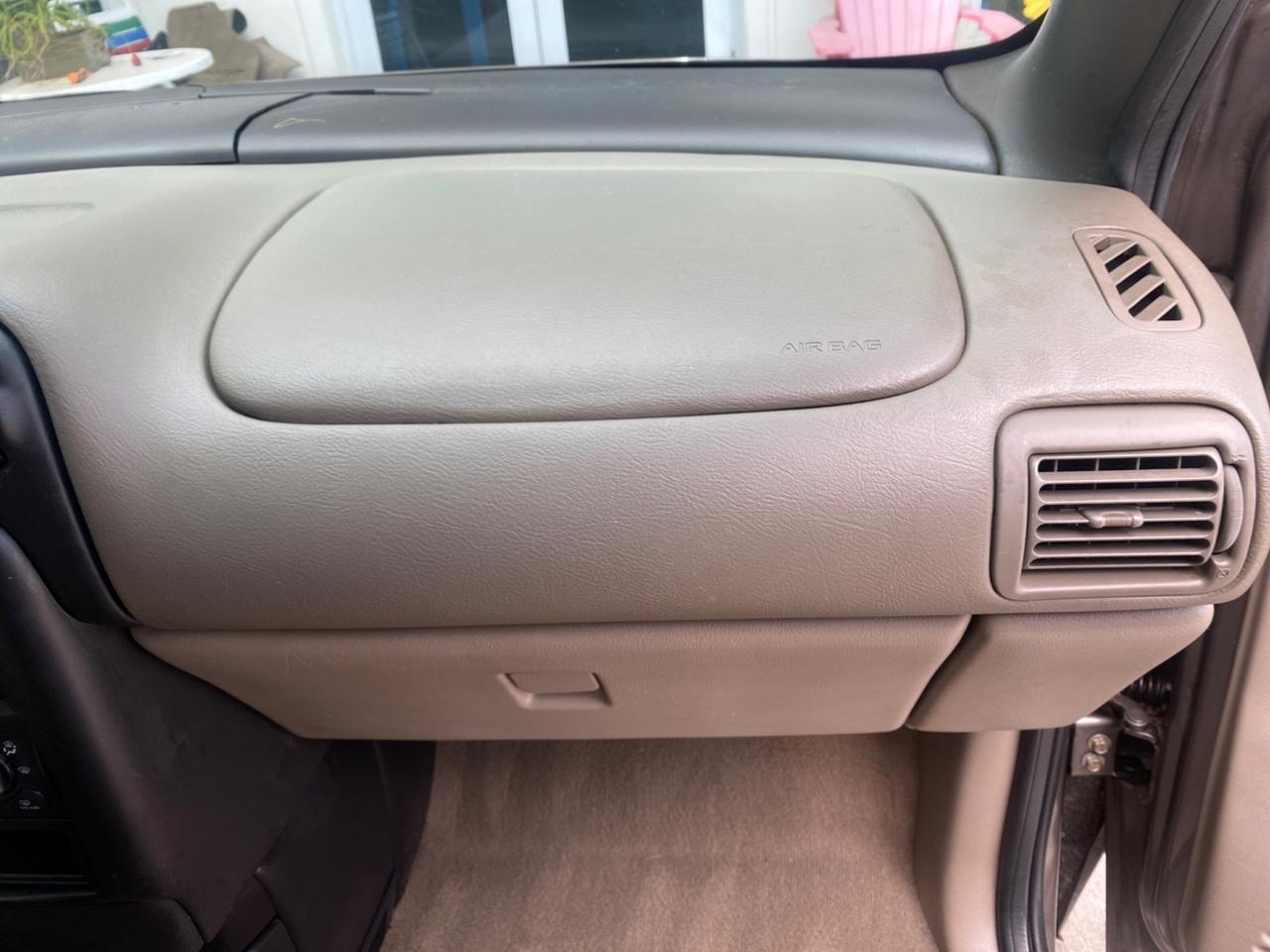 2005 Chevrolet Venture LS LOW MILES 48,285 Pompano Beach FL
