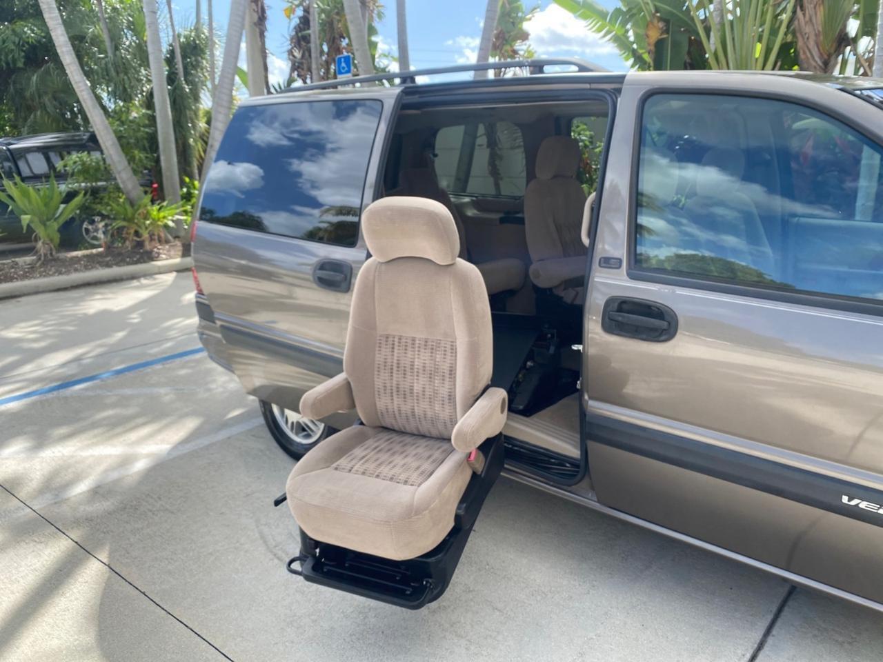 2005 Chevrolet Venture LS LOW MILES 48,285 Pompano Beach FL