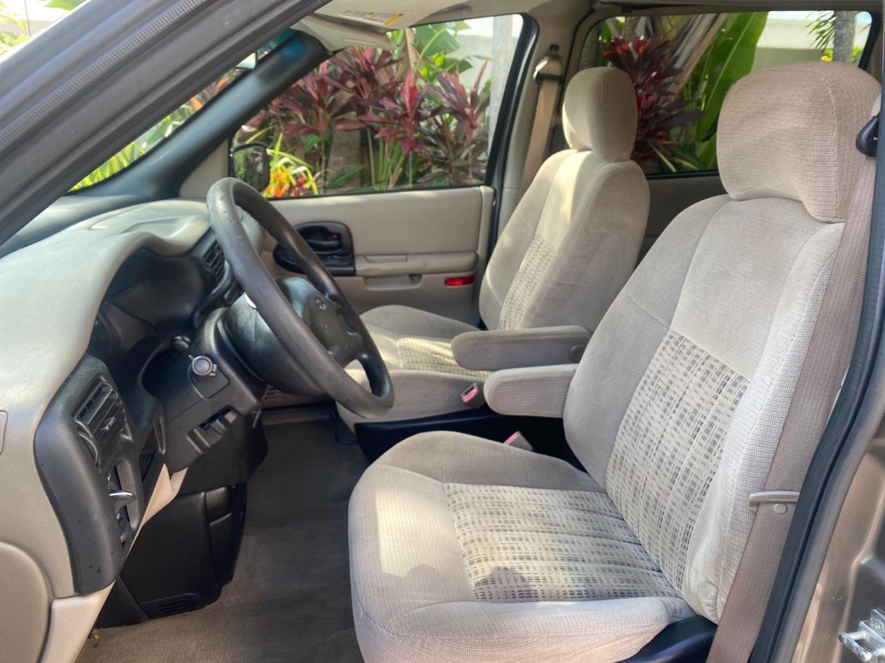 2005 Chevrolet Venture LS LOW MILES 48,285 Pompano Beach FL