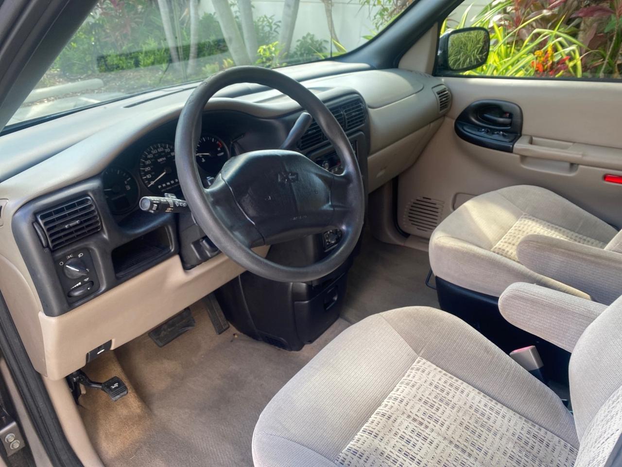 2005 Chevrolet Venture LS LOW MILES 48,285 Pompano Beach FL