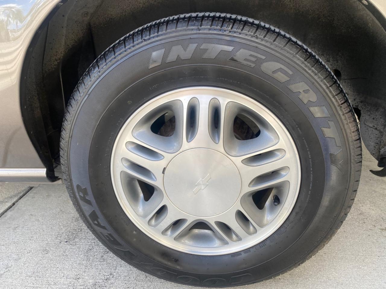 2005 Chevrolet Venture LS LOW MILES 48,285 Pompano Beach FL