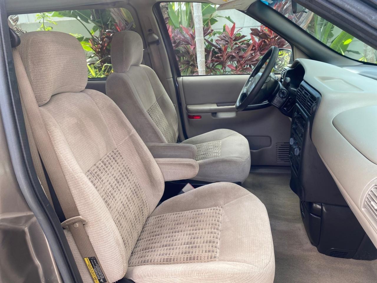 2005 Chevrolet Venture LS LOW MILES 48,285 Pompano Beach FL
