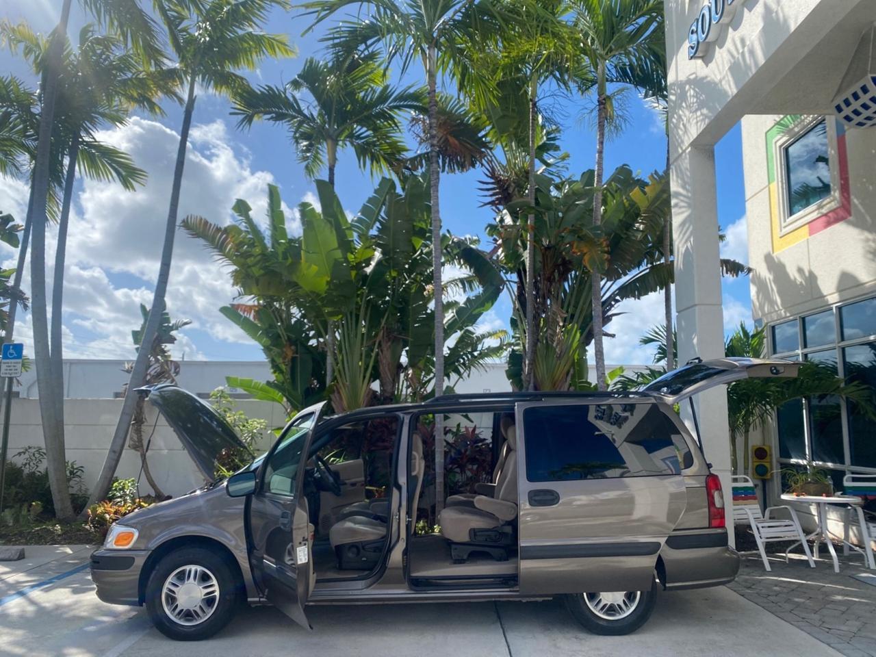 2005 Chevrolet Venture LS LOW MILES 48,285 Pompano Beach FL