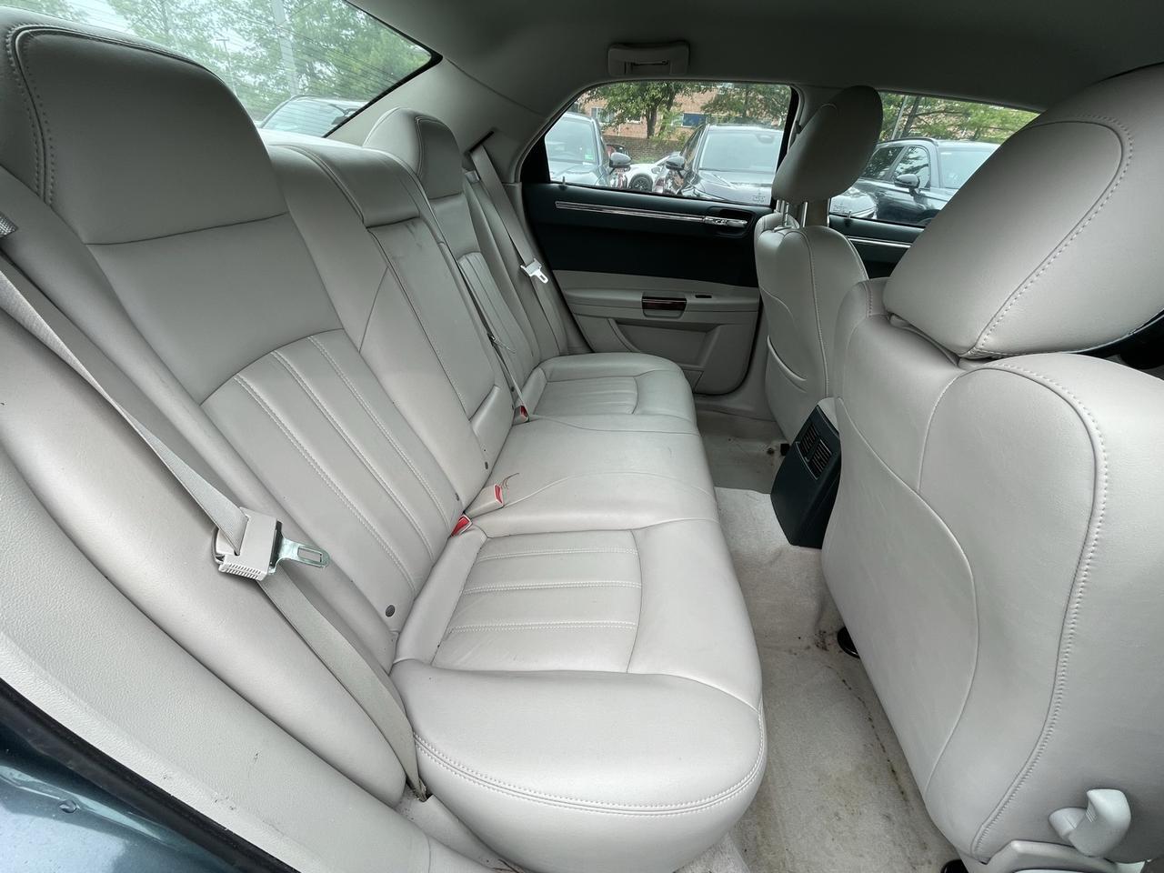 2005 Chrysler 300C Base Alexandria VA