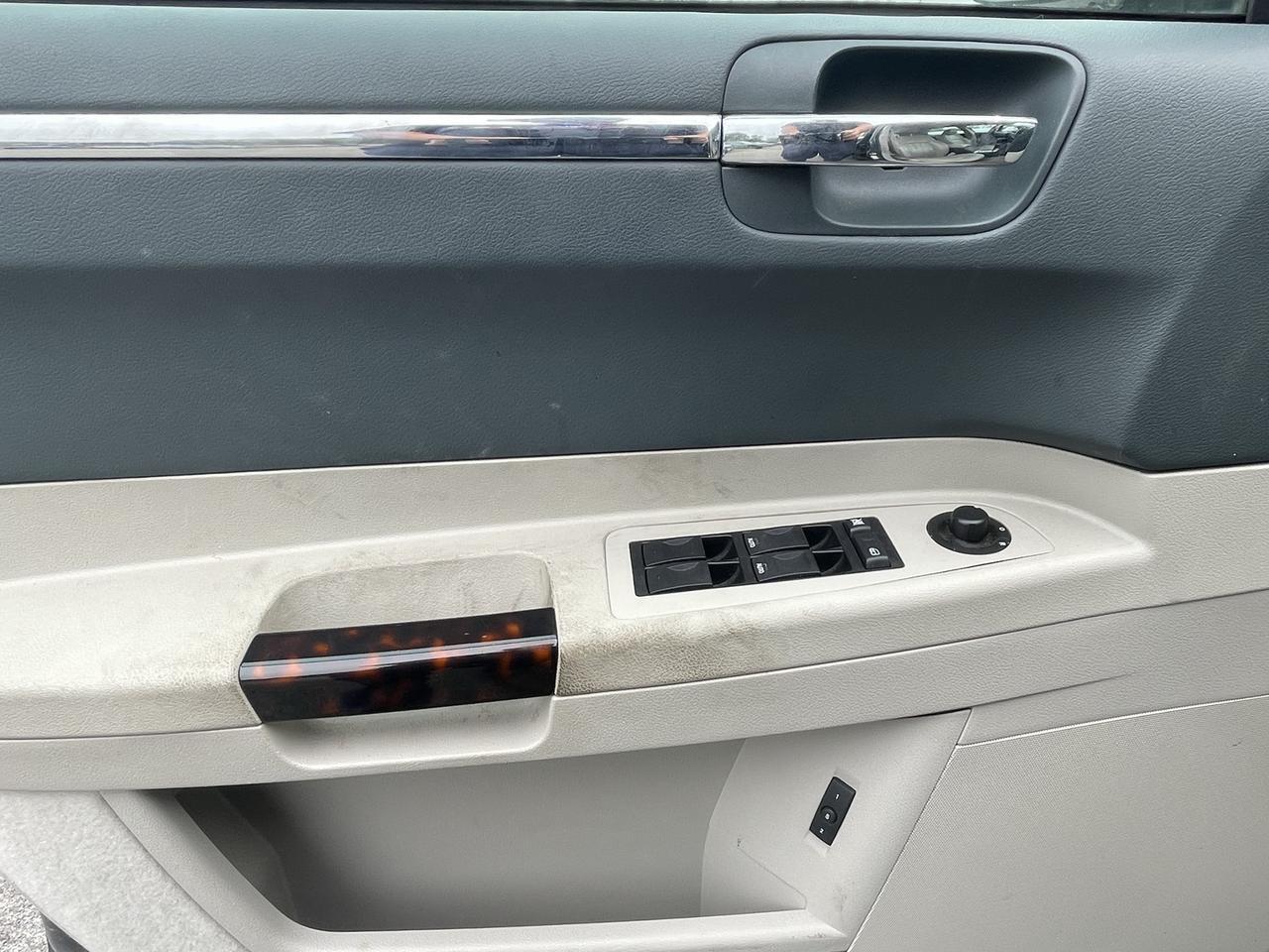 2005 Chrysler 300C Base Alexandria VA
