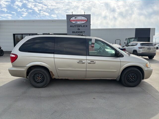 2005 Chrysler Town &amp; Country