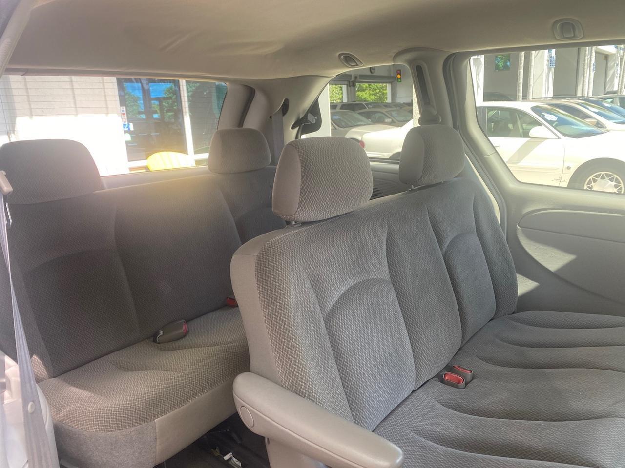 2005 Chrysler Town & Country LOW MILES 50,427 Pompano Beach FL