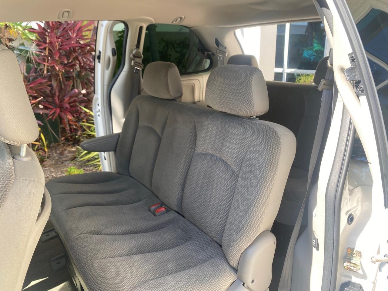 2005 Chrysler Town & Country LOW MILES 50,427 Pompano Beach FL