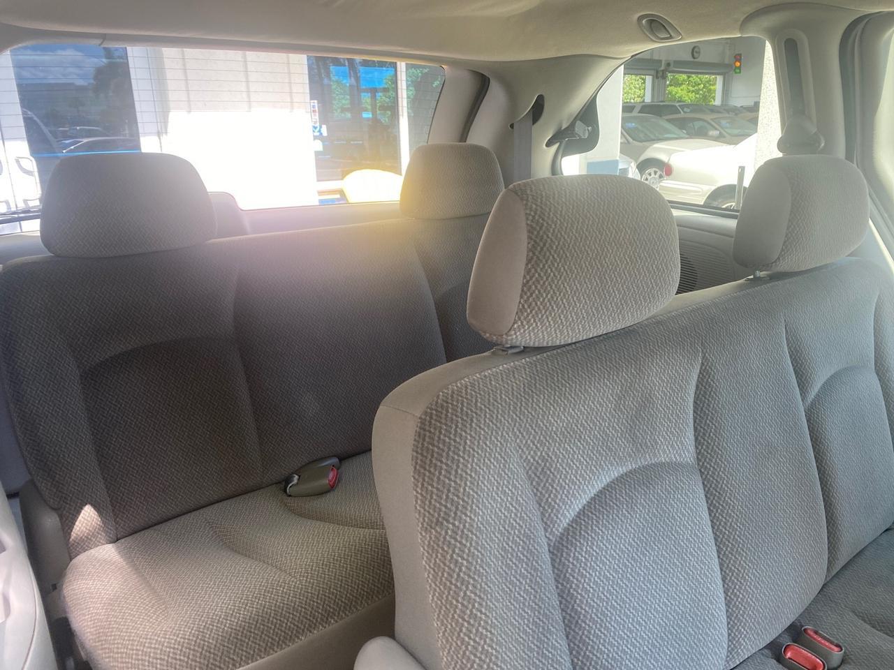2005 Chrysler Town & Country LOW MILES 50,427 Pompano Beach FL