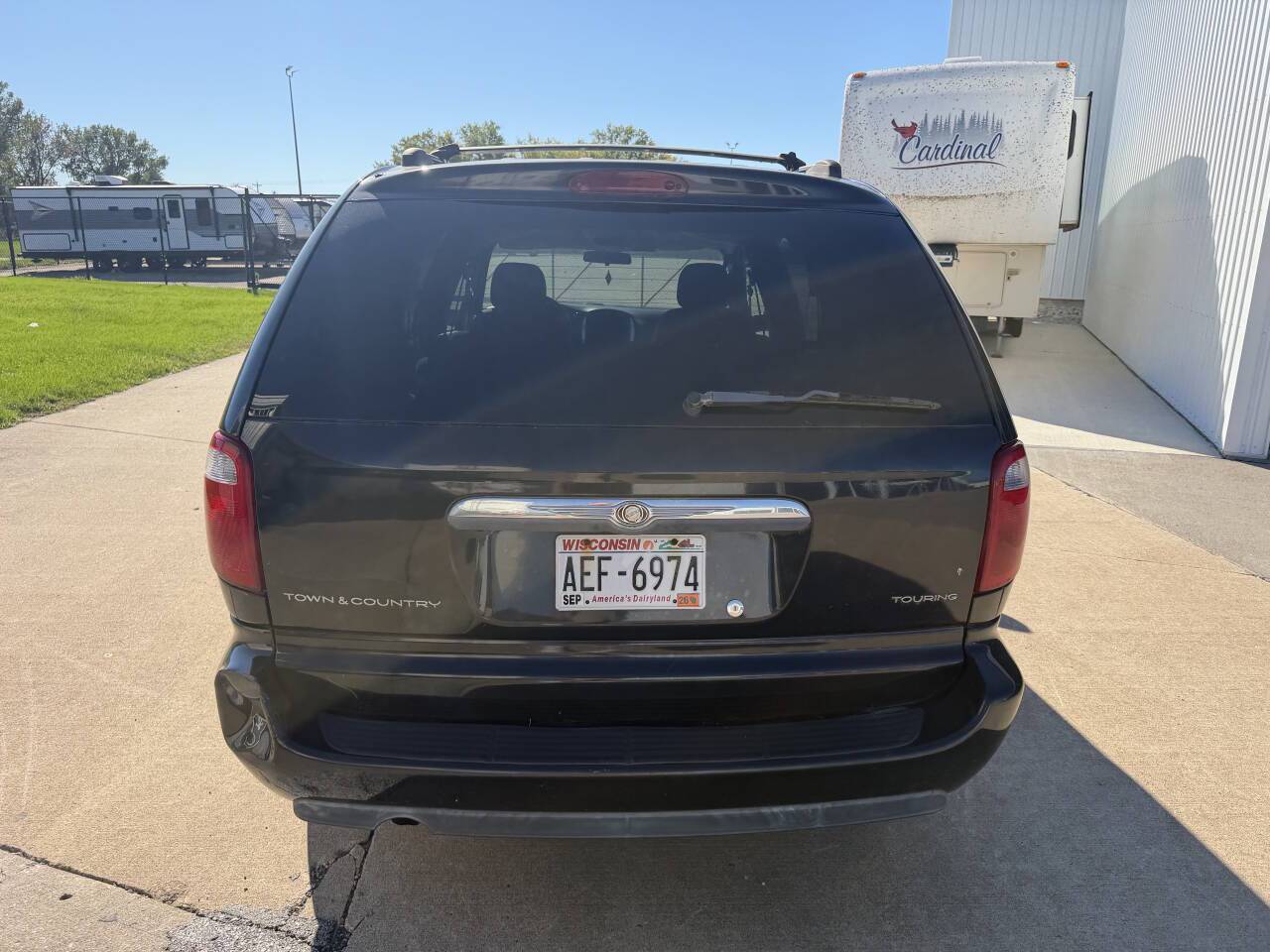 2005 Chrysler Town and Country Touring 4dr Extended Mini Van Eldridge IA