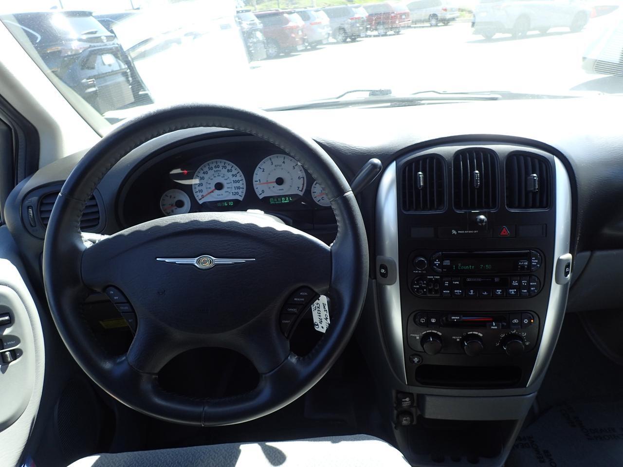 2005 Chrysler Town & Country Touring Anaheim CA