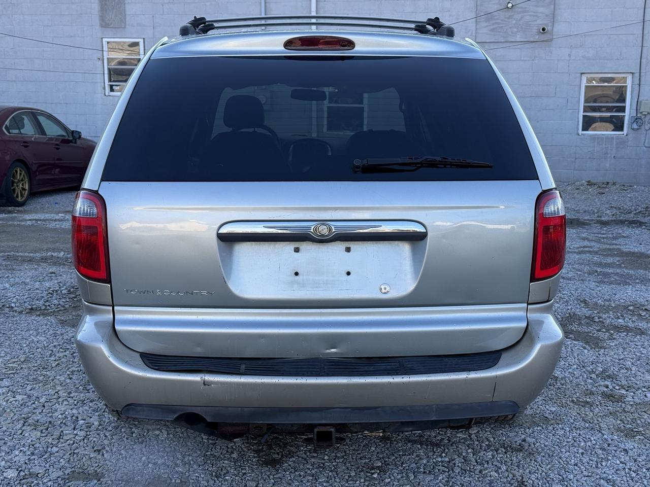 2005 Chrysler Town &amp; Country Touring Crestwood KY
