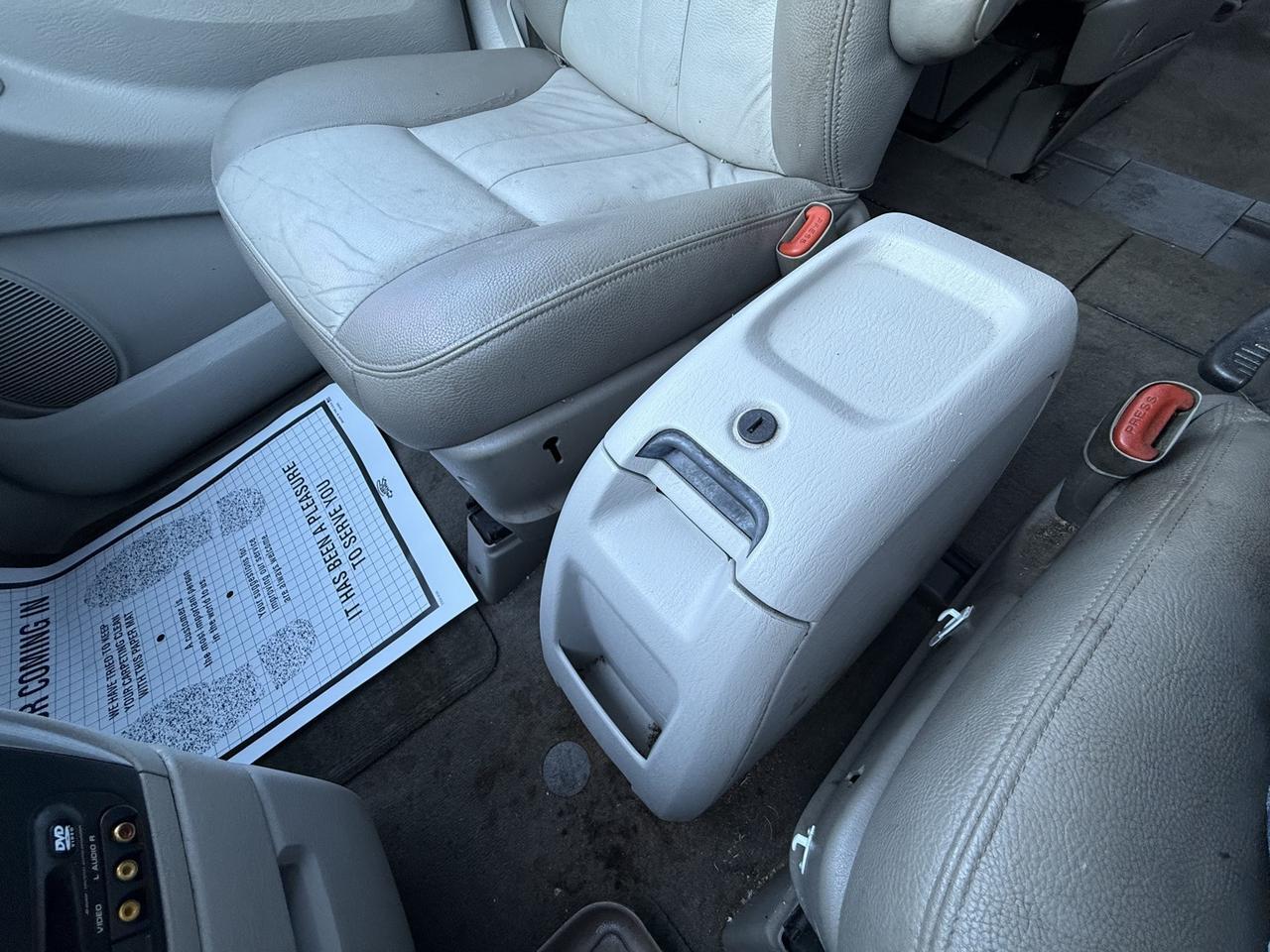 2005 Chrysler Town &amp; Country Touring Crestwood KY